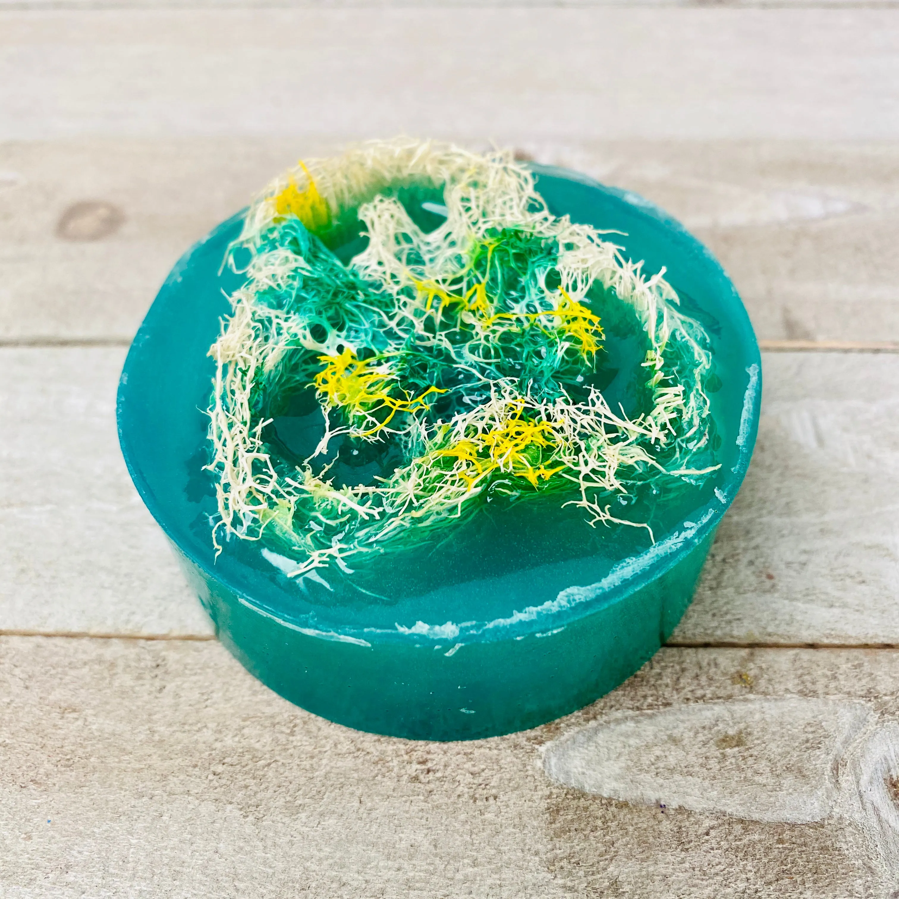 GREEN GRANGE Loofah Bar Soap