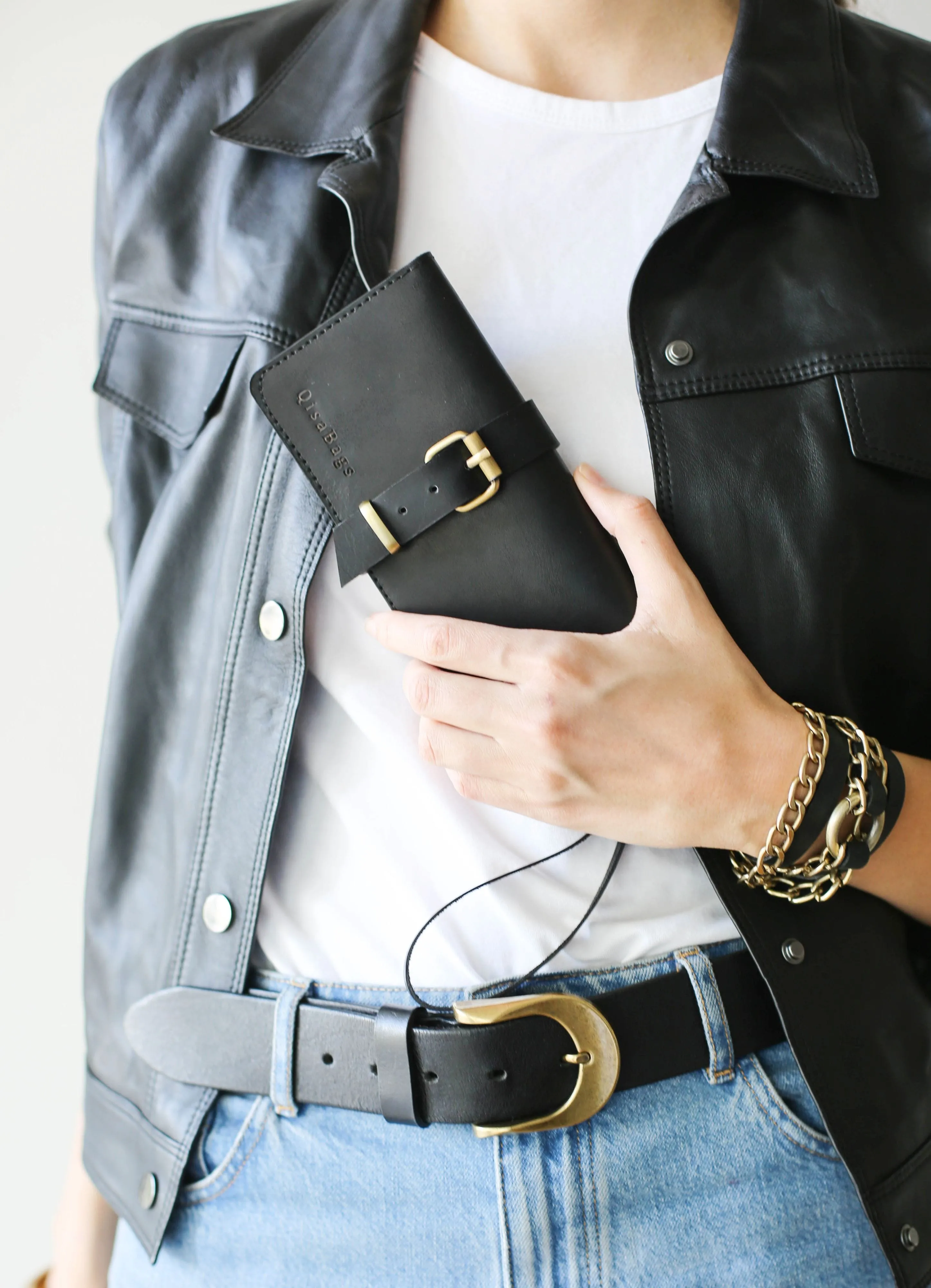 Women's Bifold Black Leather Wallet - N01